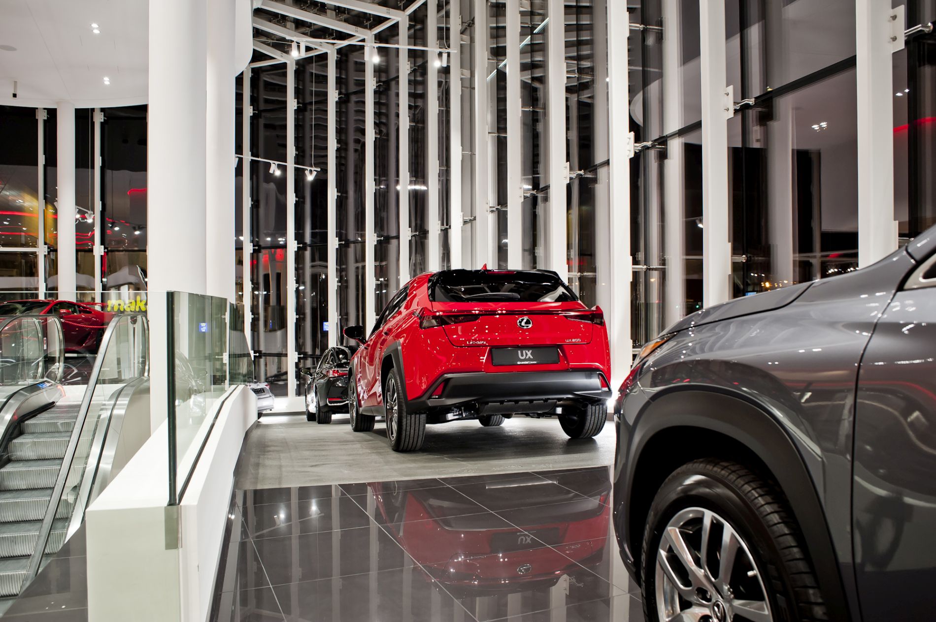 „Salon przyszłości” Toyoty i Lexusa już otwarty