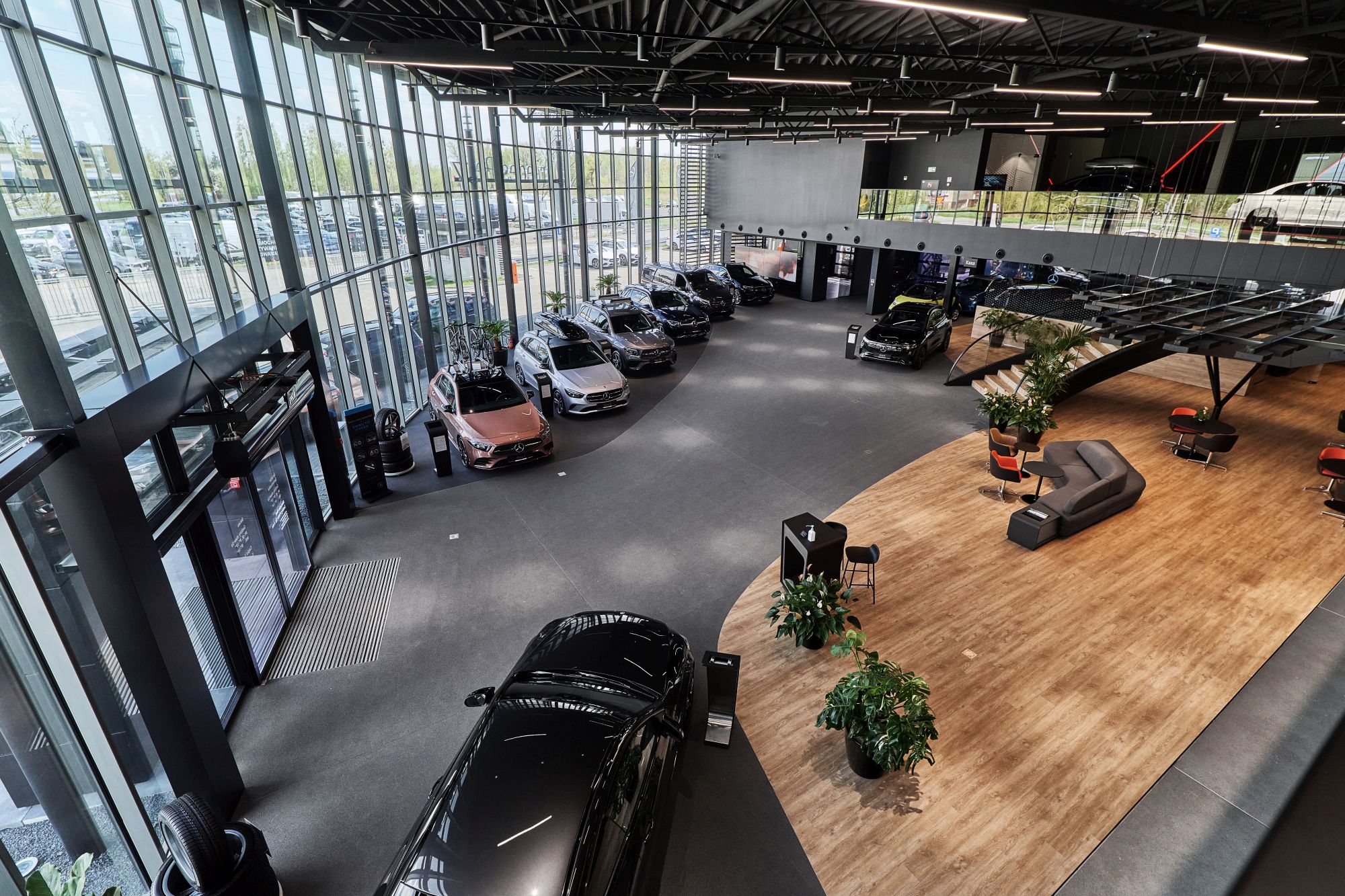 DudaCars zakończył modernizację salonu we Wrocławiu